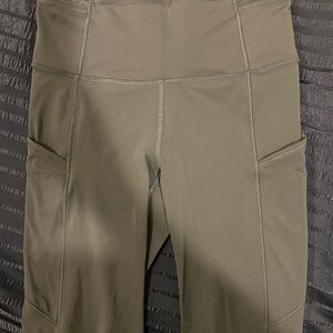 Lululemon Fast and Free Shorts size 6